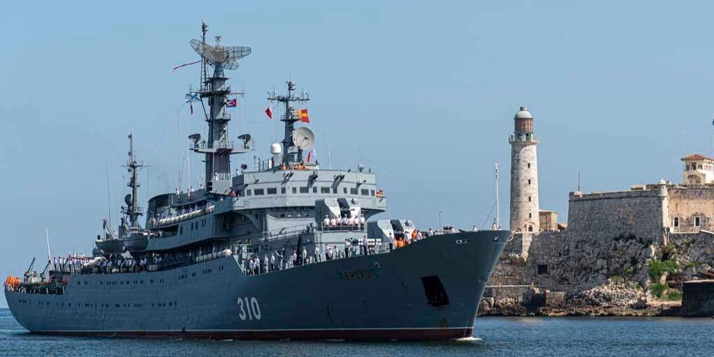 Россия временно направит военные корабли в Карибское море, с остановками в Кубе и возможно Венесуэле
