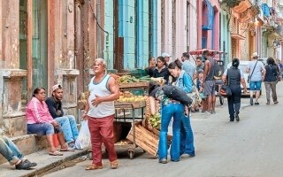 Cuba and US Resume Talks Amid Deep Crisis